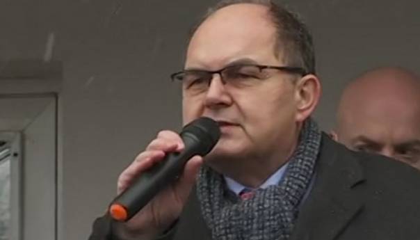 Građani ispred OHR-a, Schmidt: Ovo su teška vremena