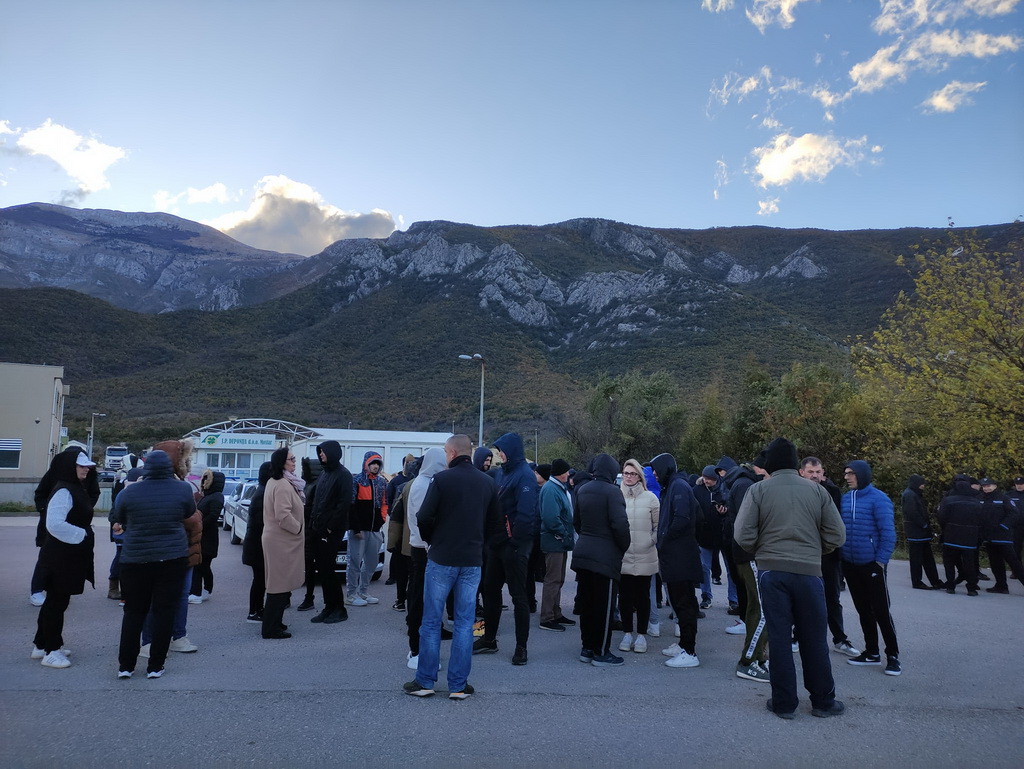 Građani ne odustaju, nova blokada deponije Uborak