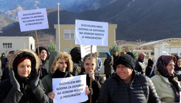 Građani ponovno pred Uborkom, uskoro nova blokada odlagališta