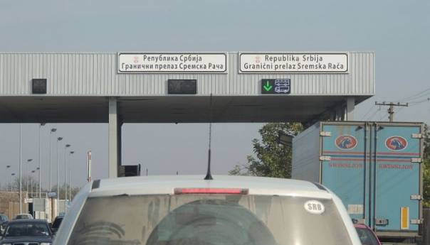 Građani RS mogu u Srbiju bez PCR testa, ali idu u izolaciju