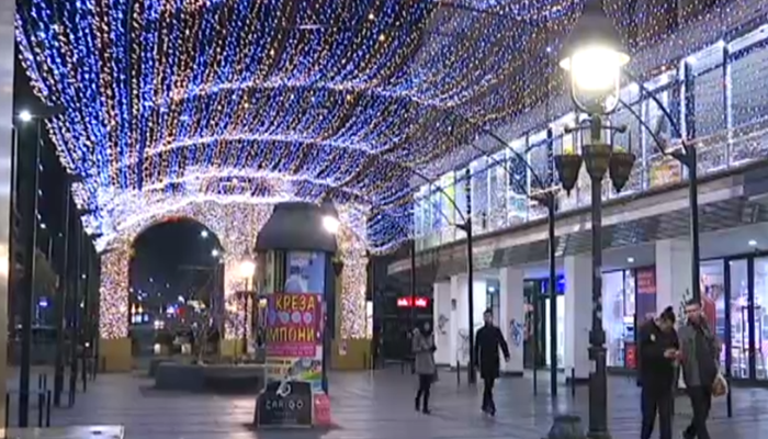 Građani Srbije Novu godinu dočekali kod kuće i na planinama