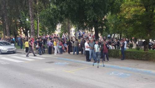 Građani Velike Kladuše ne žele migrante ni nove kampove