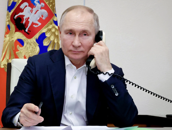 Građani zatrpali Putina: Više od 700.000 zahtjeva za direktnu liniju