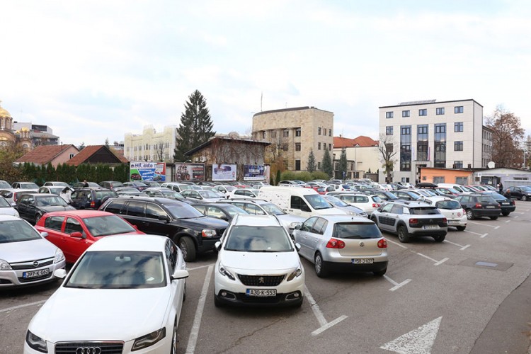 Građanima Srbije besplatan parking na teritoriji Banjaluke
