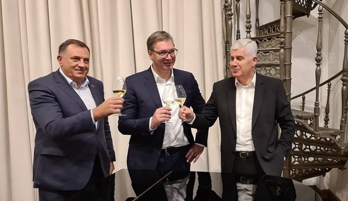 Građanska država - odgovor na divljanje Zagreba i Beograda