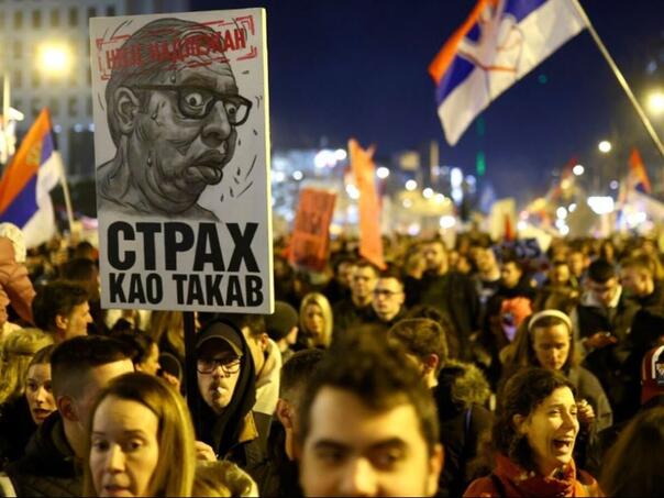 Građanski rat ili zatvor: Kakav kraj Vučiću predviđaju kritičari