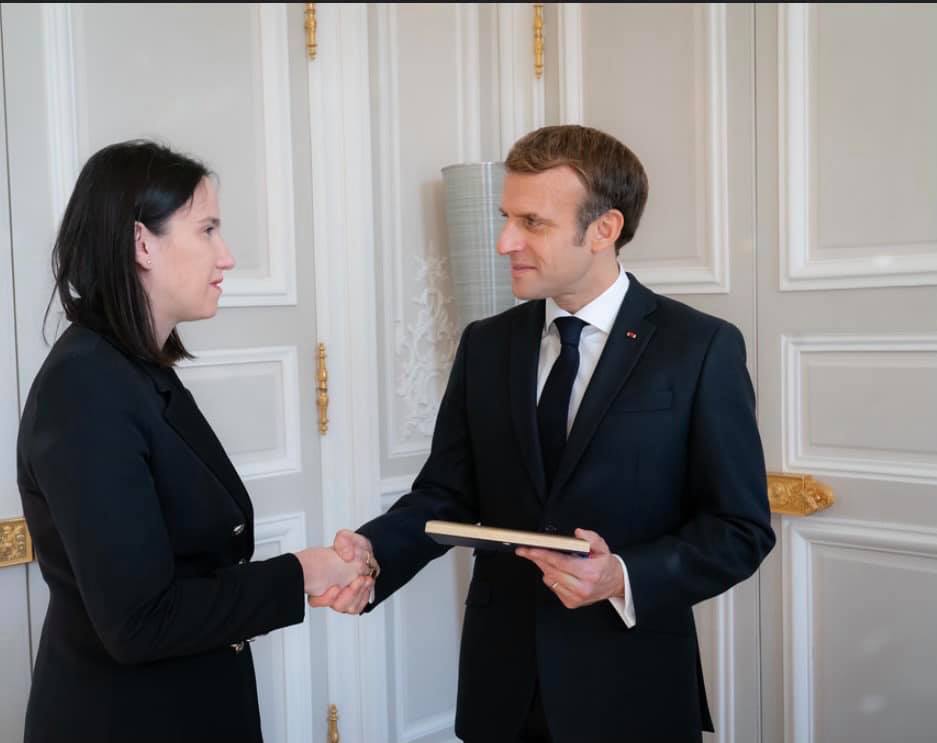 Gradonačelnica Sarajeva sa Macronom