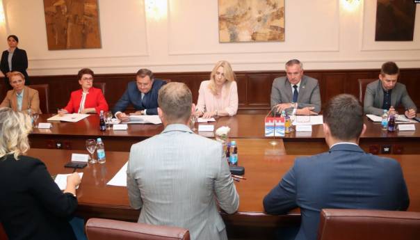Gradonačelnik Banjaluke se prvi put sastao sa Dodikom