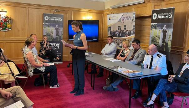 Gradonačelnik Coventrija: Svjedočimo da se zlo Srebrenice nije, neće i ne smije zaboraviti