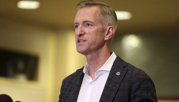 Gradonačelnik Portlanda traži drugi stan zbog demonstranata