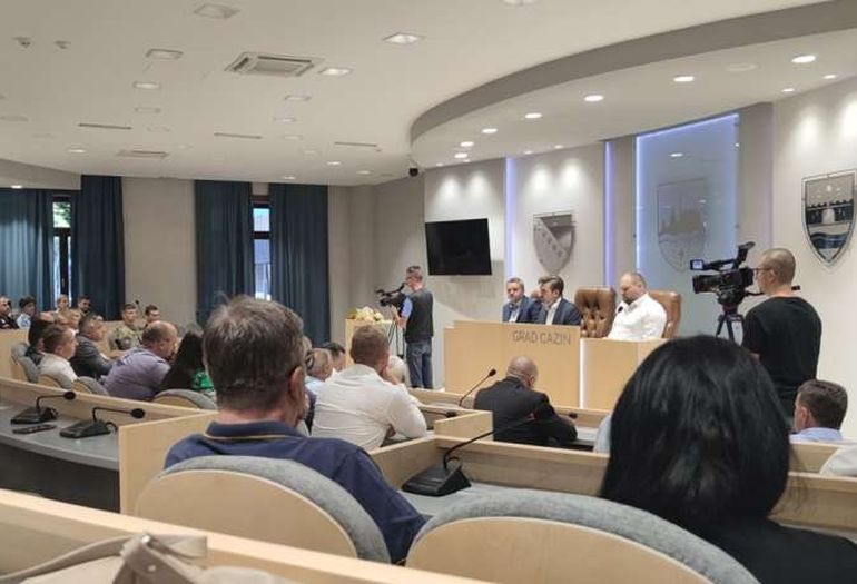 Gradsko vijeće Cazina donijelo veliku olakšicu za privrednike