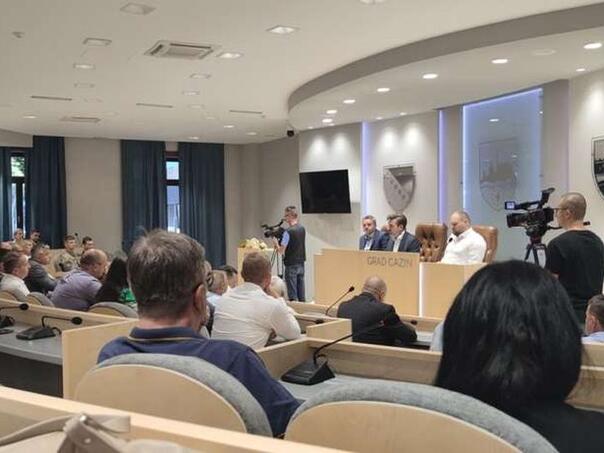 Gradsko vijeće Cazina donijelo veliku olakšicu za privrednike
