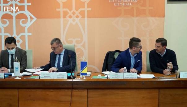 Gradsko vijeće Mostara odložilo usvajanje izmjena Statuta