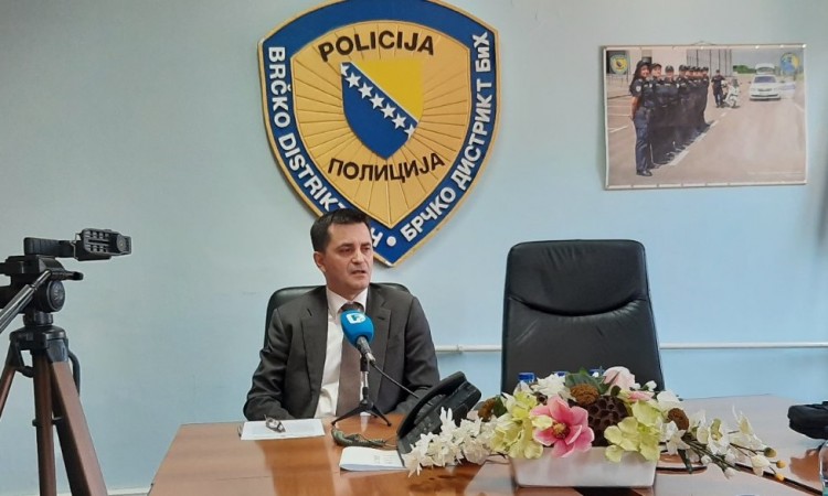 Granični policajac osumnjičen za primanje dara sproveden u Tužilaštvo BiH