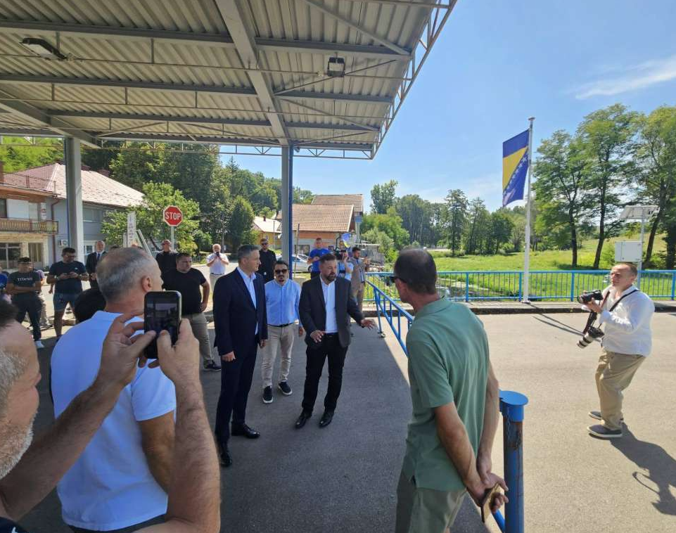 GP Tržačka Raštela otvoren za promet naredna tri mjeseca, ali ne za sve putnike