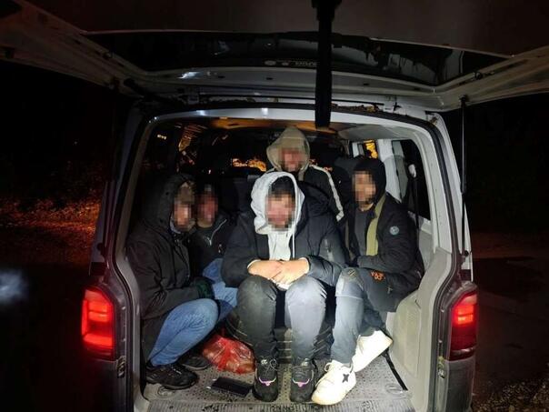 Graničnici BiH i Hrvatske uhaspili 35 migranata
