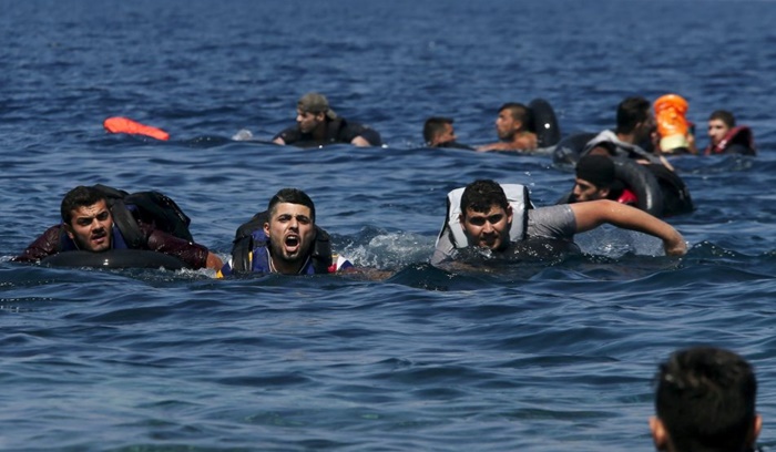 Grčka će u moru postaviti plutajuću barijeru da suzbije priliv migranata