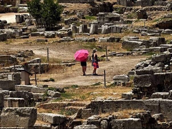 Grčka ograničava rad na otvorenom za građevince, dostavljače...