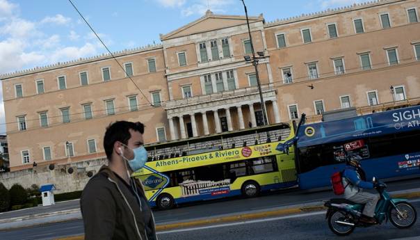 Grčka razmatra nove mjere za suzbijanje širenja koronavirusa
