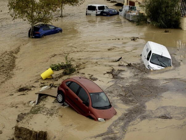 Grčka: Snažna oluja napravila totalni kolaps, zatvorili su i škole