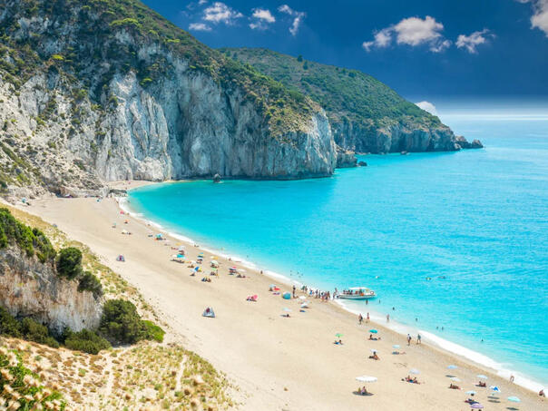 Grčka uvodi zabrane na 251 plaži