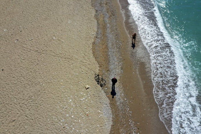 Grčka zabranila plivanje u moru i rekreativne vodene sportove
