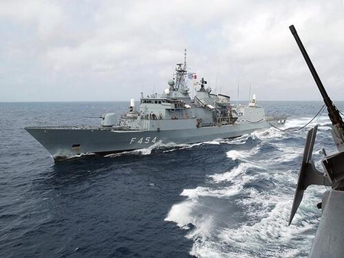 Grčki vojni brod oborio dva drona Huta u Crvenom moru