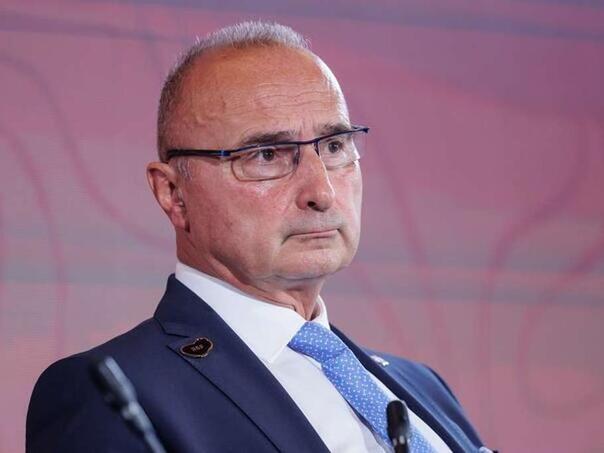 Grlić Radman čestitao BiH na otvaranju pregovora sa EU
