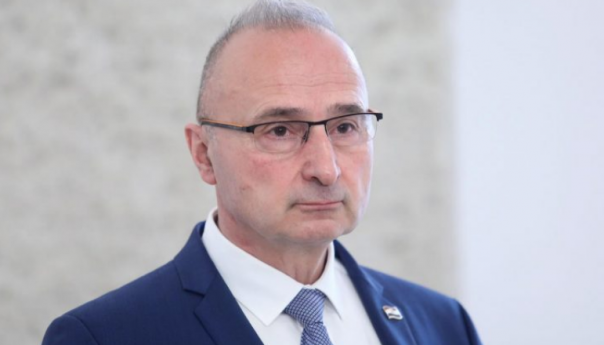 Grlić Radman o 9. januaru: Dodik prijeti, ali ...