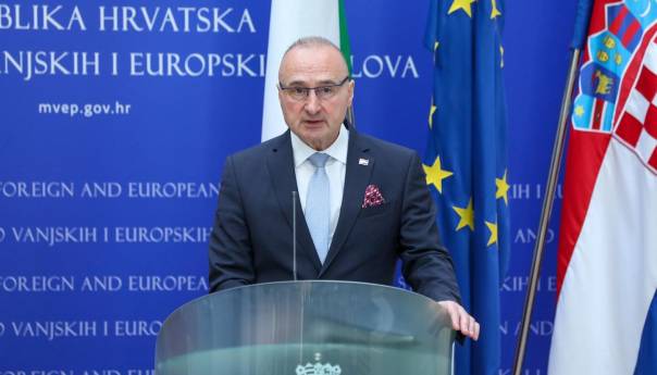 Grlić Radman pozvao Hrvate u Crnoj Gori da izađu na izbore