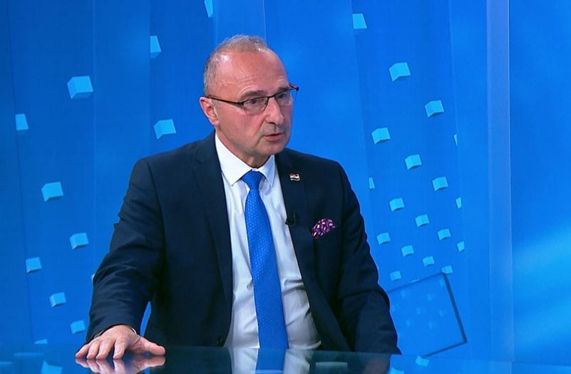 Grlić Radman upozorio građane Hrvatske da ne putuju u Srbiju