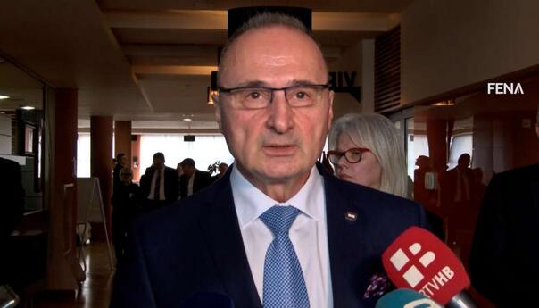 Grlić Radman: Zalagat ćemo se da BiH počne pregovore s EU do kraja godine