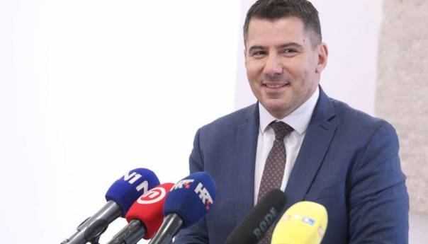 Grmoja: Upozoravali smo da će doći do rasta cijena u Hrvatskoj, najodgovorniji je Plenković