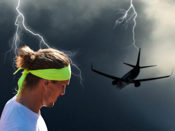 Grom udario u avion koji je prevozio tenisere na Roland Garros