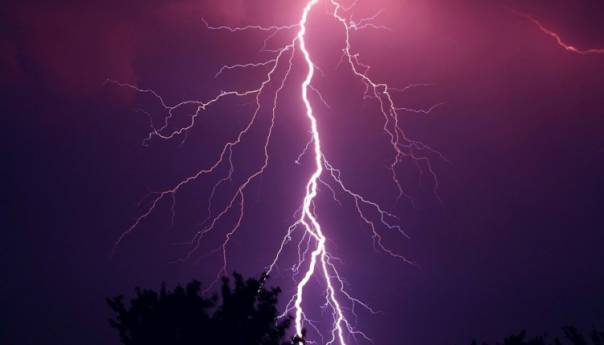 Gromovi izazvali požare u Dalmaciji