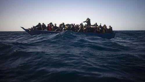 Grupe za ljudska prava pozivaju na 'vjerodostojnu' istragu brodoloma s migrantima kod Grčke