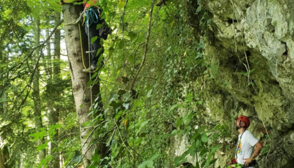 GSS spašavala paraglajderistu na planini Igman