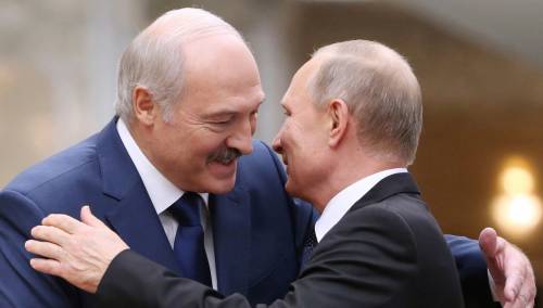 Guardian: Putin će izabrati ličnu moć umjesto slobode njegove zemlje