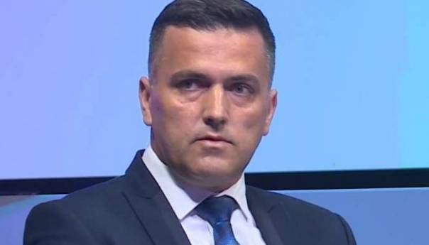 Gubimo jedan grad srednje veličine na godišnjem nivou