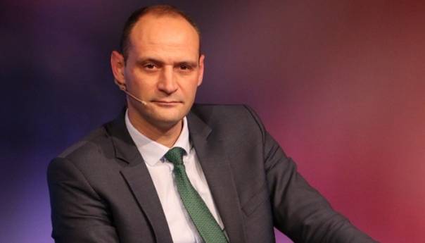 Gušić: Premijer Novalić i CBBIH pokazali znanje i odgovornost