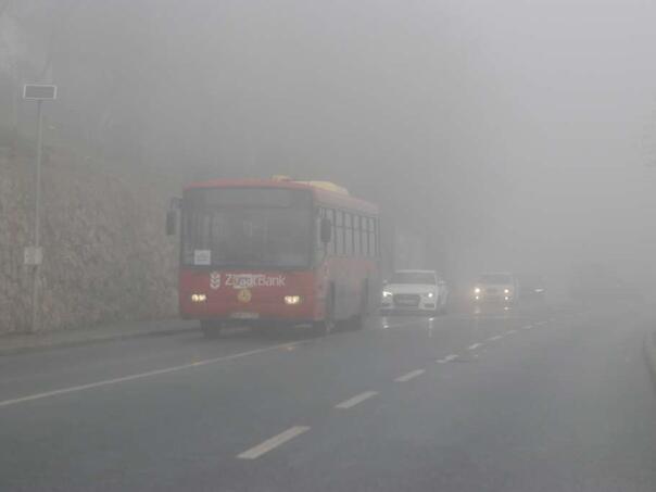 Gusta magla smanjuje vidljivost na dionicama u kotlinama i uz riječne tokove