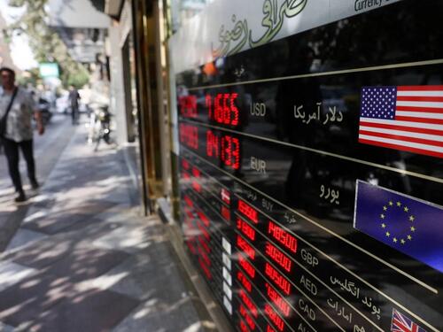 Guverner Centralne banke Irana podnio ostavku, zemlja tone u inflaciju