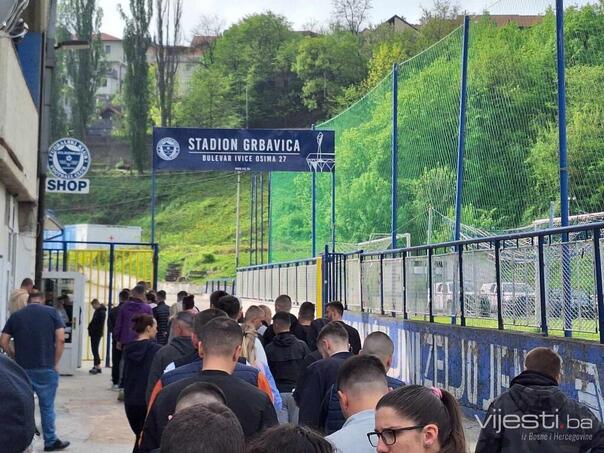 Gužve na Grbavici, traži se karta više za derbi