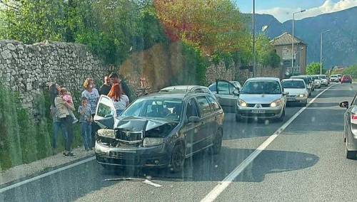Gužve na M17 nakon saobraćajne nesreće u Mostaru
