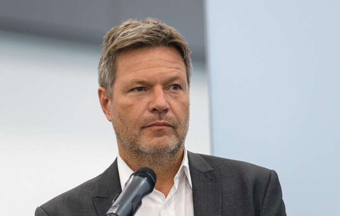 Habeck: Grijanje u javnim zgradama na maksimalno 19 stepeni