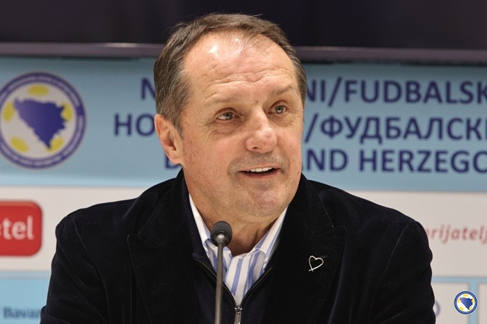 Hadžibegić: Demirović zbog povrede otpao sa spiska
