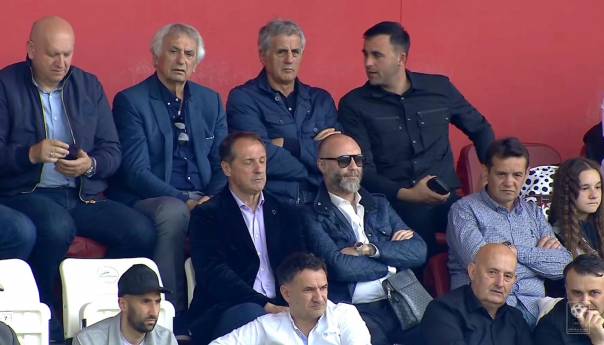 Halilhodžić i Hadžibegić na utakmici Veleža razgovarali o reprezentaciji