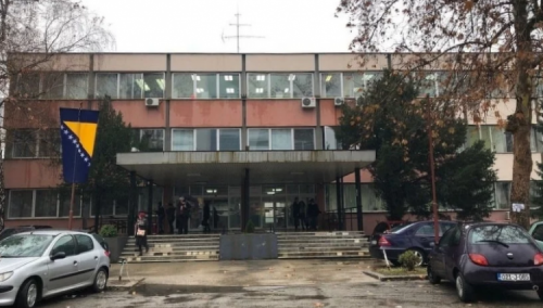 Hadžigrahić: Studente vratiti u učionice gdje uvjeti dozvoljavaju