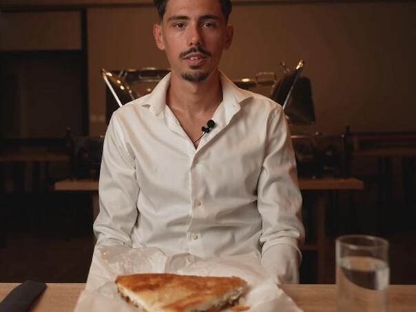 Hadžikadunić potpisao za Hajduk, Splićani mu servirali "burek sa sirom"