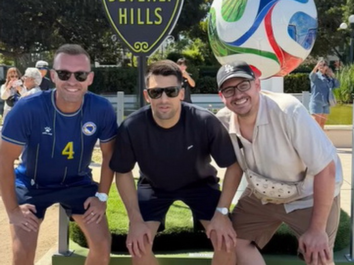 Hadžikić stigao u Los Angeles, bodri Zmajeve na Mundijalu